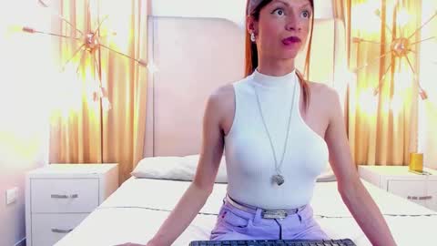 juana_valentina1 online show from December 24, 7:11 pm