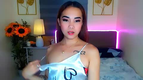 EloiseMoree online show from February 2, 10:25 am