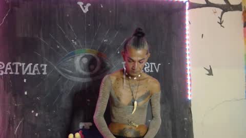Julieth Wolf online show from February 4, 2:28 am
