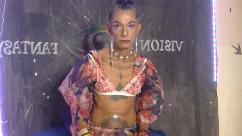 Julieth Wolf online show from February 9, 8:56 pm