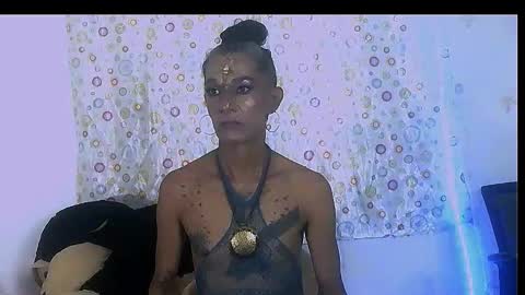 Julieth Wolf online show from February 1, 3:16 am