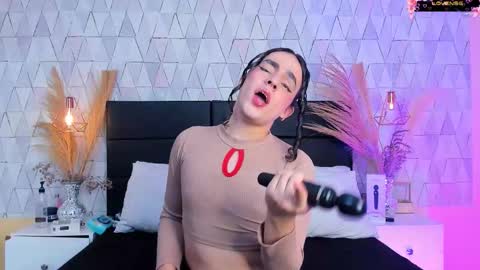 Justine online show from March 25, 4:29 am