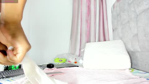 Snapshot of k_stormi_ chatting on January 29, 12:12 am STORMI online show from January 29, 12:12 am