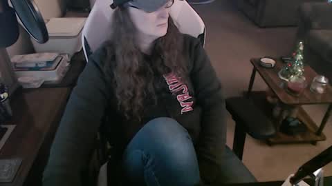 Snapshot of kait331 chatting on December 28, 1:50 am Camprincess331 online show from December 28, 1:50 am