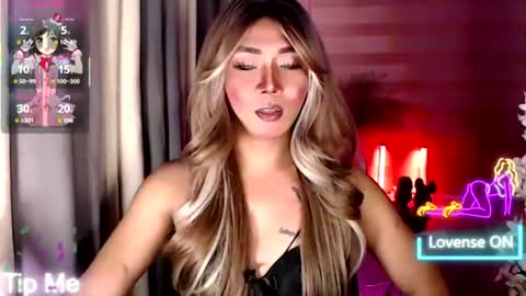 Saisy online show from June 27, 12:44 pm