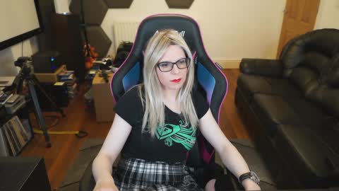 Snapshot of kelseycobalt chatting on February 6, 10:21 pm kelseycobalt online show from February 6, 10:21 pm