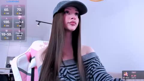 khloe online show from March 4, 10:19 am