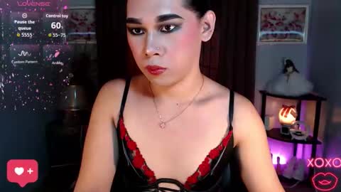 Im Mia online show from October 1, 7:20 am