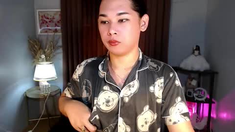 Im Mia online show from October 2, 11:37 pm