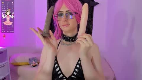 Snapshot of kimberly_thonson chatting on October 11, 10:23 pm kimberly_thonson online show from October 11, 10:23 pm