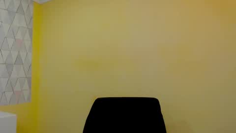 Kim Cossey online show from February 22, 2:17 am