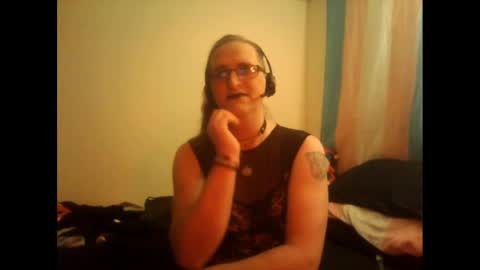 TGLustyFoxx1984 online show from December 9, 3:40 am