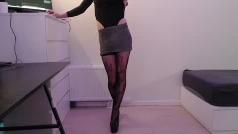 Krasyn Stille online show from December 10, 8:04 am