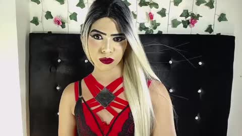 kristal_queen01 online show from April 20, 9:33 am