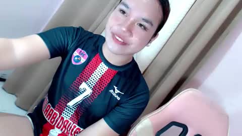 kryplialoveyou online show from February 7, 9:26 am