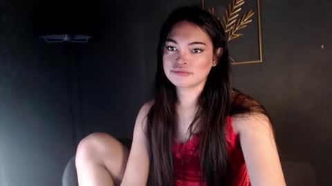 Snapshot of krystal_angel chatting on December 8, 3:40 am krystal_angel online show from December 8, 3:40 am