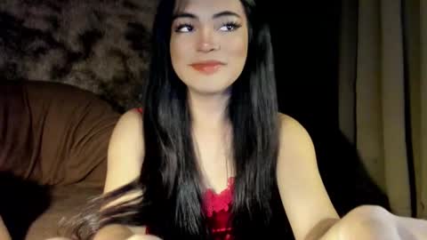 Snapshot of krystal_angel chatting on February 21, 12:38 am krystal_angel online show from February 21, 12:38 am