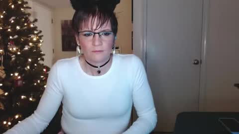 Cait online show from November 23, 3:52 am