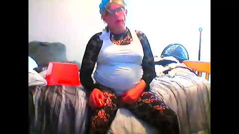 kulinky6969 online show from March 11, 5:55 am