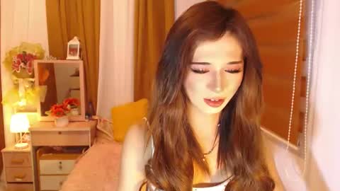 babyKylene online show from April 16, 6:58 am