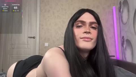 Kylie online show from June 25, 9:19 pm