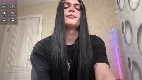 Kylie online show from June 28, 12:31 pm