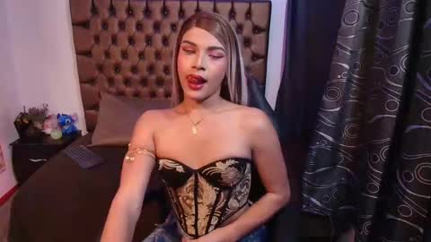 Camila online show from February 20, 4:19 am