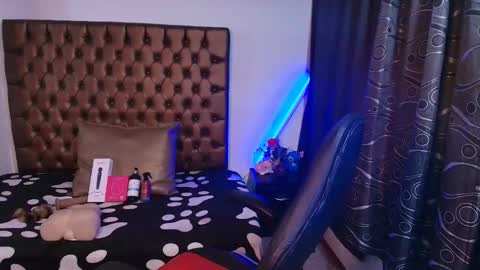 Camila online show from March 30, 8:21 pm