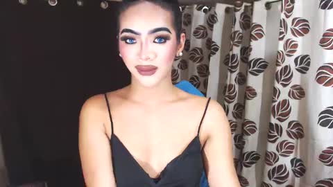 YoungMisstresslaira not into cheap online show from January 23, 1:35 pm