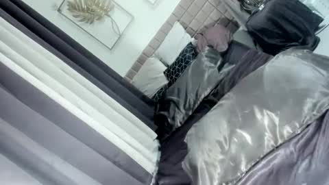 Snapshot of lalisaslut69 chatting on March 6, 6:05 am lisaa online show from March 6, 6:05 am