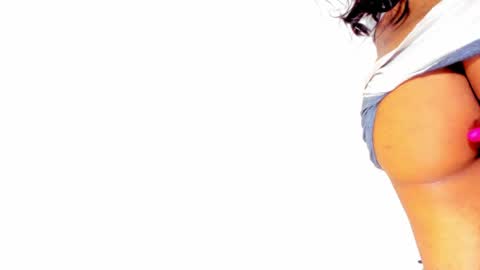 latinebonyts online show from March 27, 3:09 am