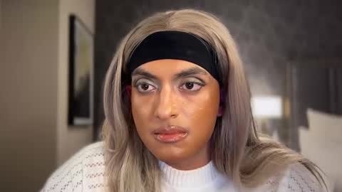 lauran101 online show from December 4, 2:03 am