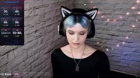 Eva online show from November 28, 7:15 pm