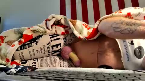 Snapshot of lawerenceingram46 chatting on October 19, 4:38 am lawerenceingram46 online show from October 19, 4:38 am