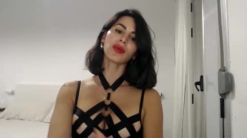 Snapshot of layladarkeyes chatting on October 20, 8:45 pm Layla online show from October 20, 8:45 pm