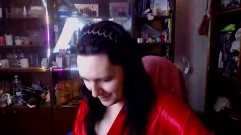 Lilith Shumerian online show from December 8, 1:25 pm