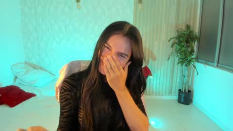 Orianaveneno online show from December 6, 3:02 am