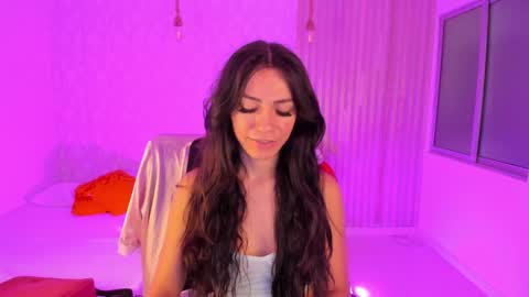 Orianaveneno online show from December 10, 1:36 am