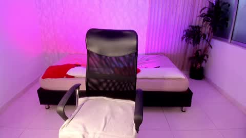 Orianaveneno online show from January 31, 8:12 pm