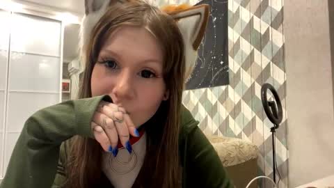 Snapshot of looking_me chatting on October 15, 7:14 pm EVA online show from October 15, 7:14 pm