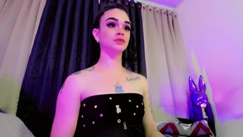 lesly lorena online show from February 18, 3:58 am