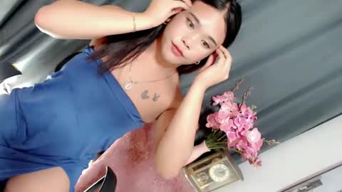 lovelydollsandra online show from February 16, 9:48 pm