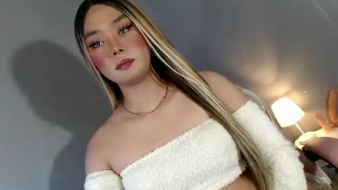 lovers moon22 online show from January 17, 11:44 pm