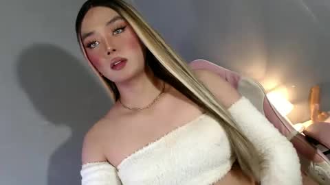 lovers moon22 online show from January 24, 9:58 pm