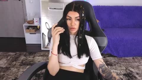 Monika online show from April 11, 8:18 am