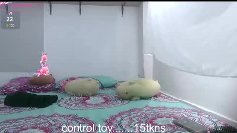 Lucrecia... new accout...OFS LU 21 online show from December 5, 12:50 pm