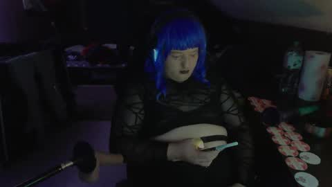 lucy43333 online show from November 30, 5:04 pm