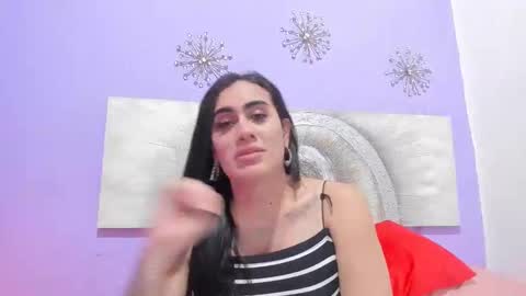 Snapshot of luisamonsterdick chatting on March 1, 10:21 pm Luisa Monsters online show from March 1, 10:21 pm