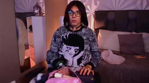 Cookie  online show from February 17, 1:24 am