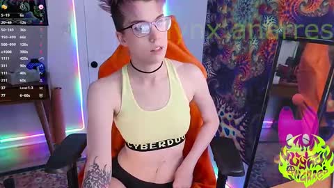 Snapshot of lynxanarres chatting on September 12, 11:21 pm Lynx Anarres online show from September 12, 11:21 pm